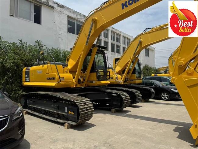 Komatsu PC 220