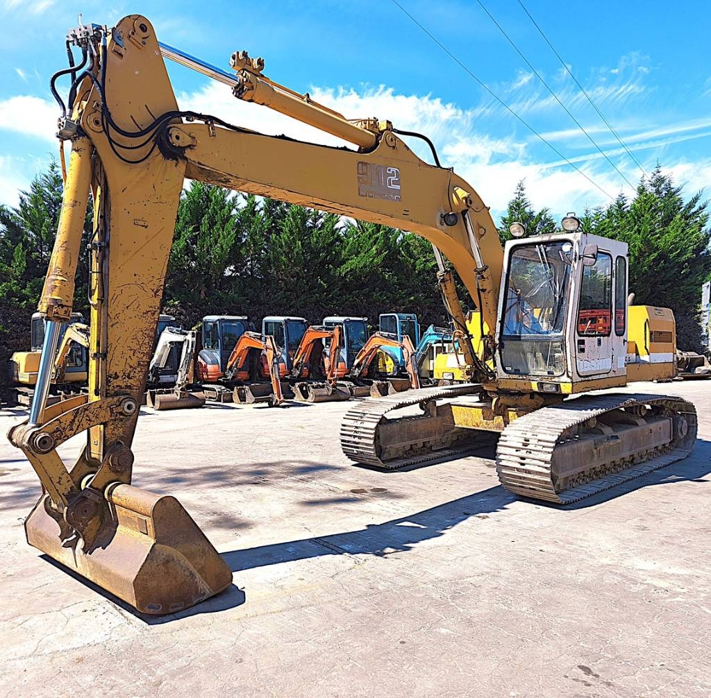 Liebherr R 912 LC