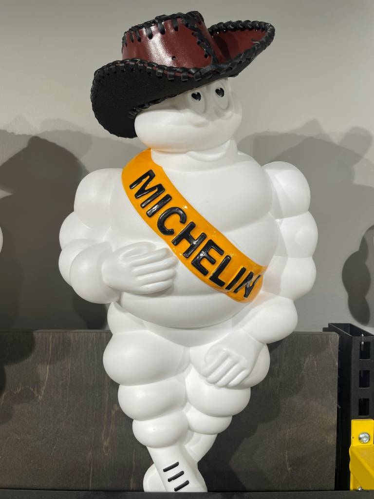 Michelingubbe 43CM