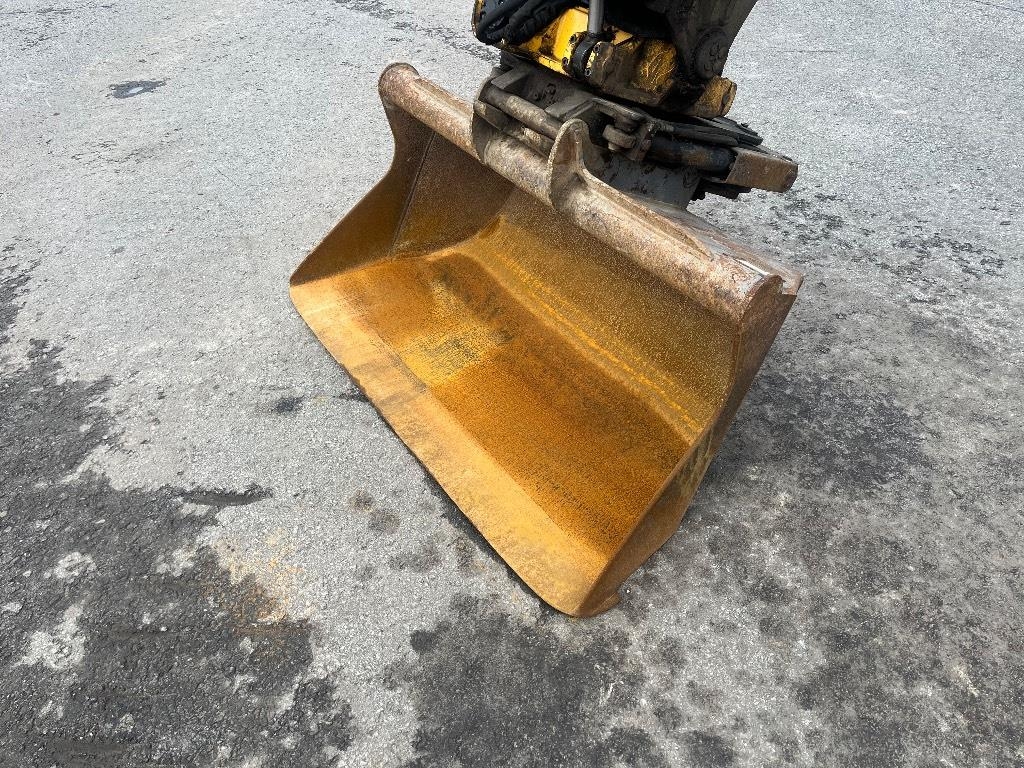 Wacker Neuson EW 100 / Engcon, vozík, 3 vedrá, dobré pneumatiky! kuva 7