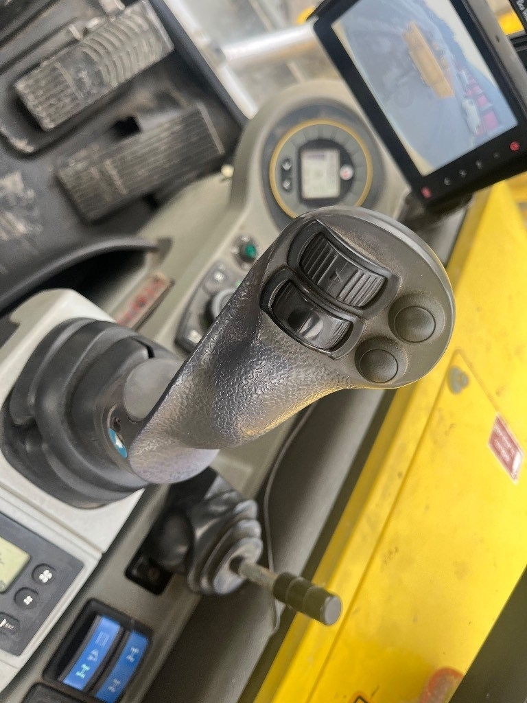 Wacker Neuson EW 100 / Engcon, vozík, 3 vedrá, dobré pneumatiky! kuva 17