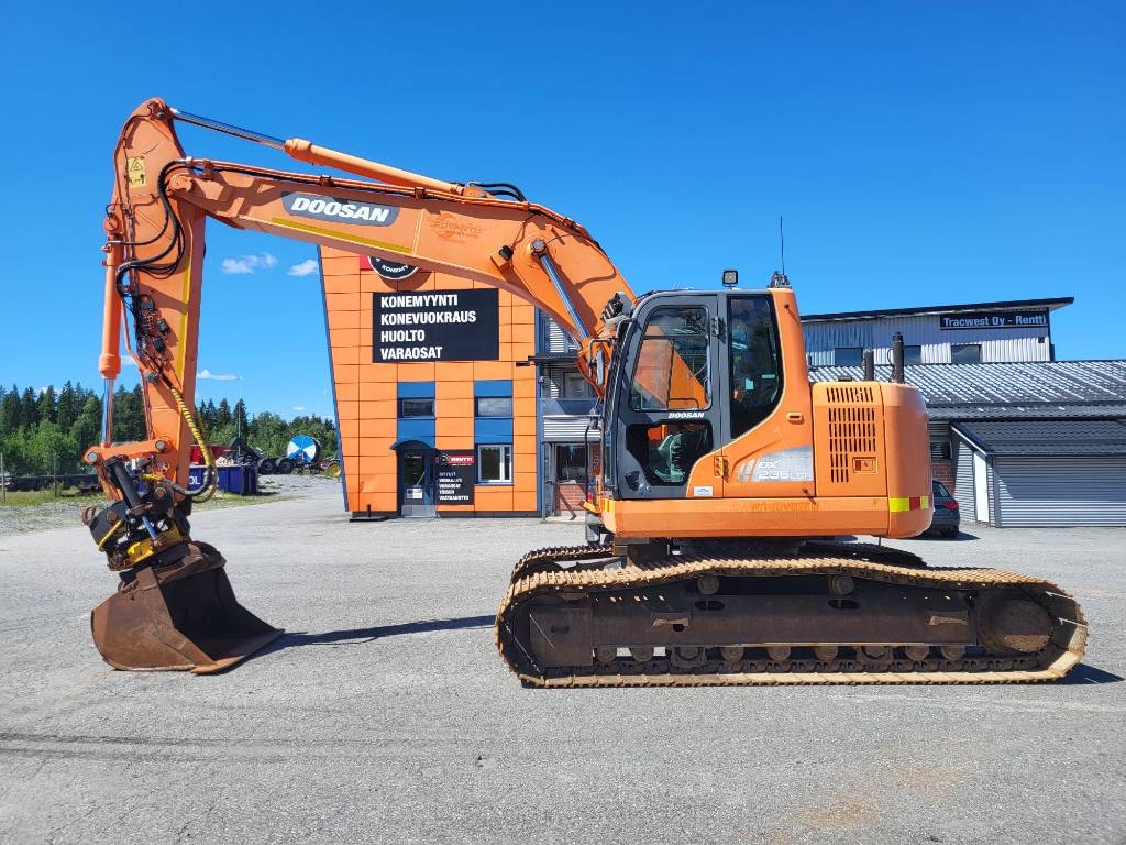Doosan DX 235 LCR