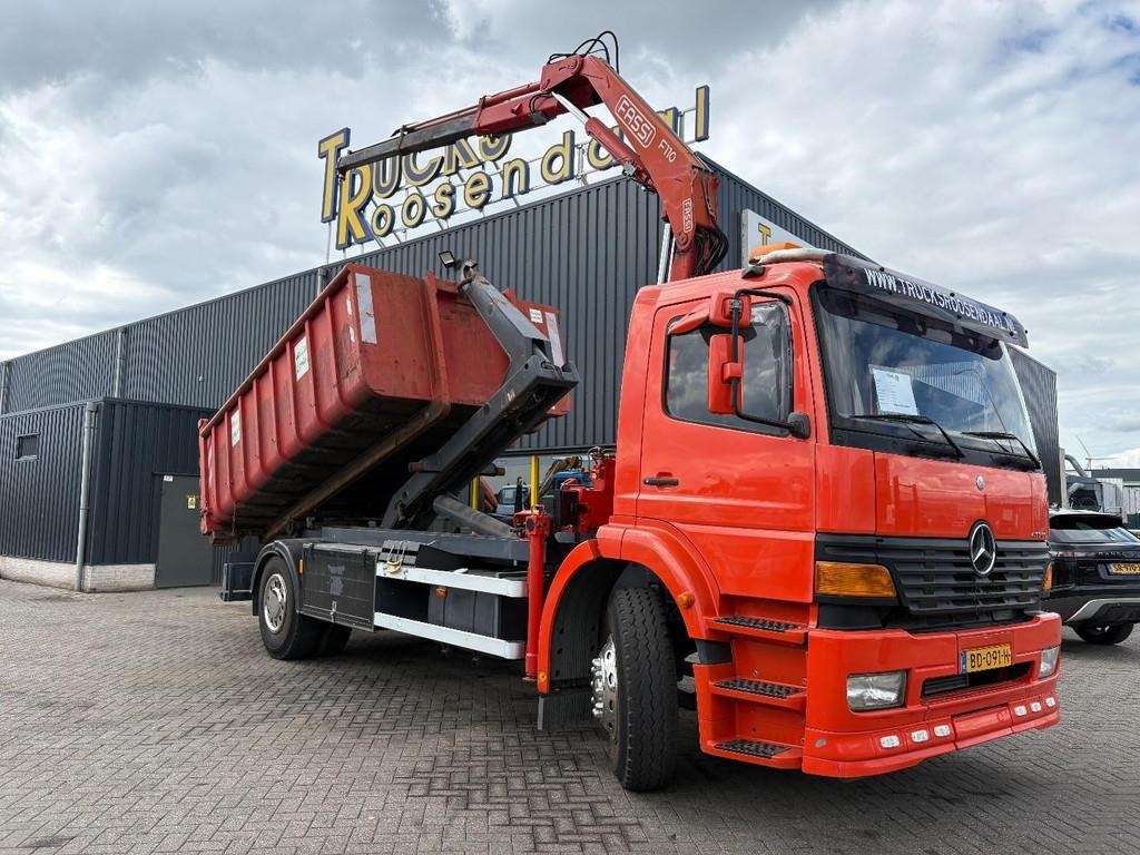 Camion ampliroll Mercedes-Benz Axor 1928 + FASSI F110A-- 2X EXT. + HOOK ARM SYSTE — occasion 2004