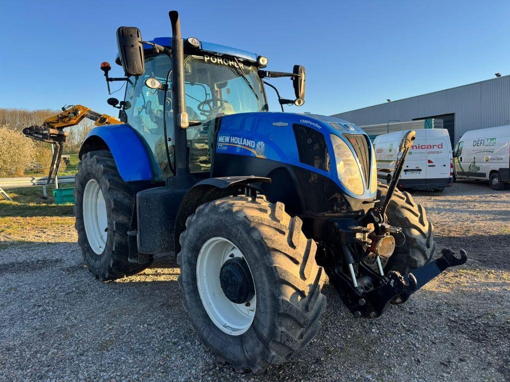 New Holland T7 200 AUTOCOMMAND