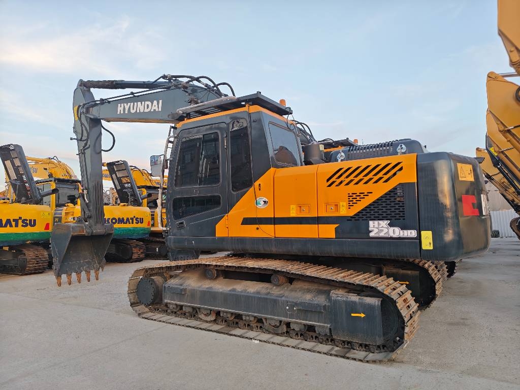 Hyundai HX 220