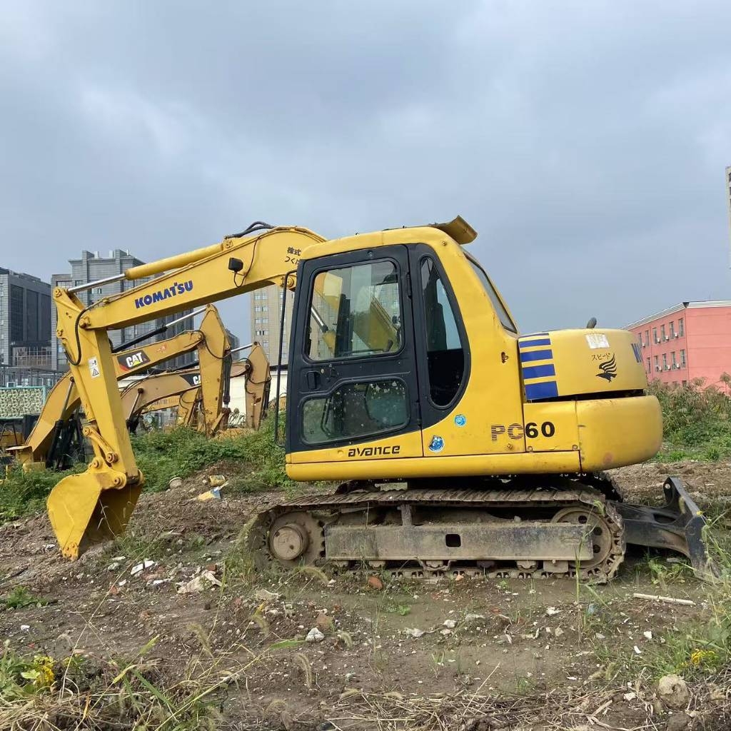 Komatsu PC60-7
