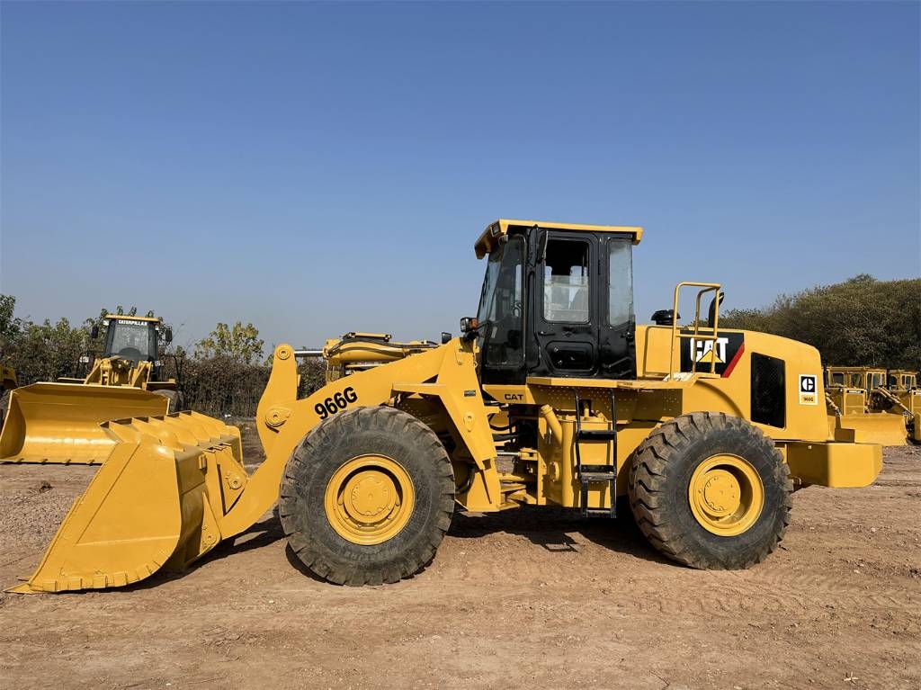 CAT 966G