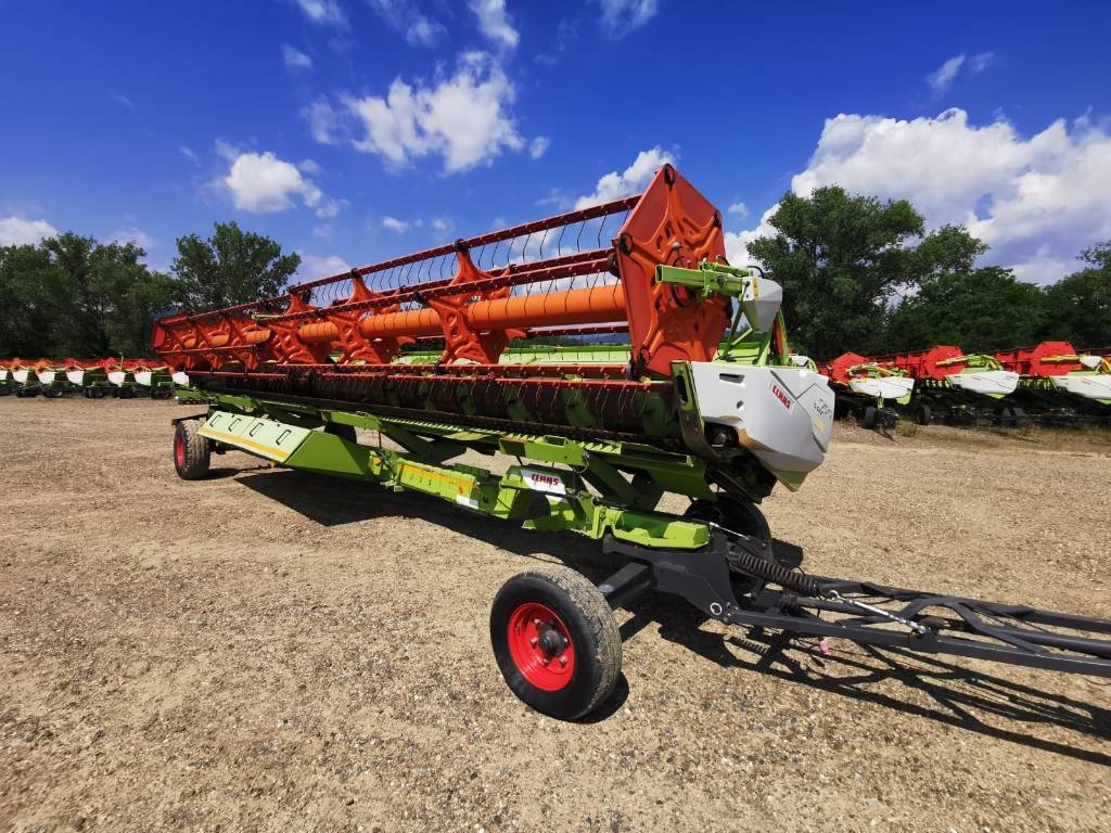 CLAAS Przystawka Vario 1050 + wóżek