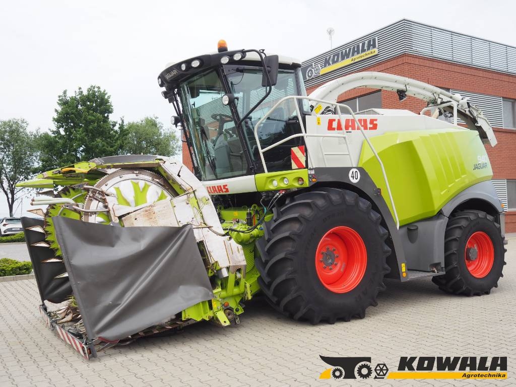 CLAAS Jaguar 940 4x4 + Orbis 600