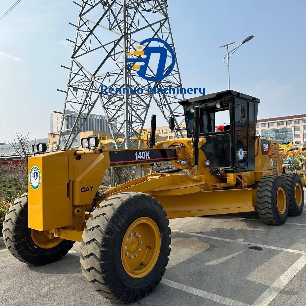 Niveleuse Caterpillar 140K — occasion 2023, 1 020 h