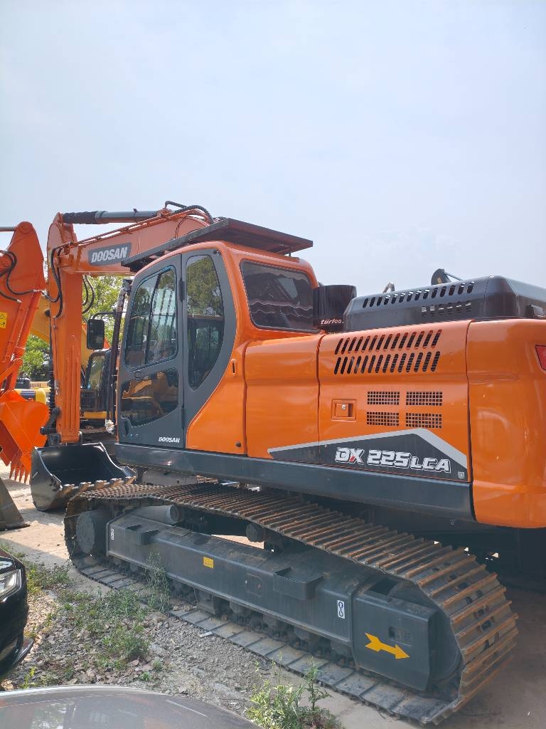 Doosan DX 225 LCA