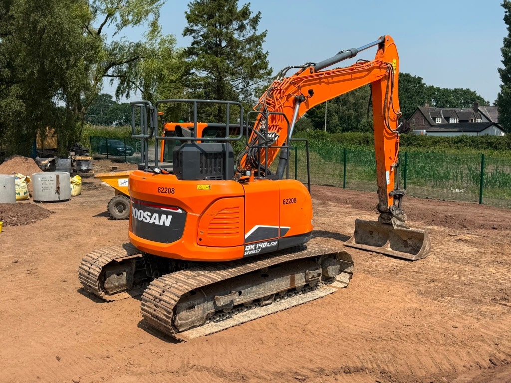 Doosan DX140 LCR-7 ( New Model )
