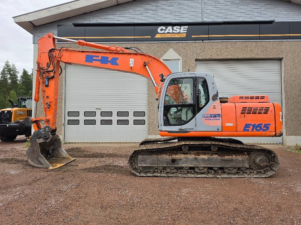 Fiat-Kobelco E 165
