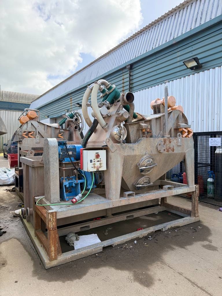 Model & Co MD45 Mud Desander