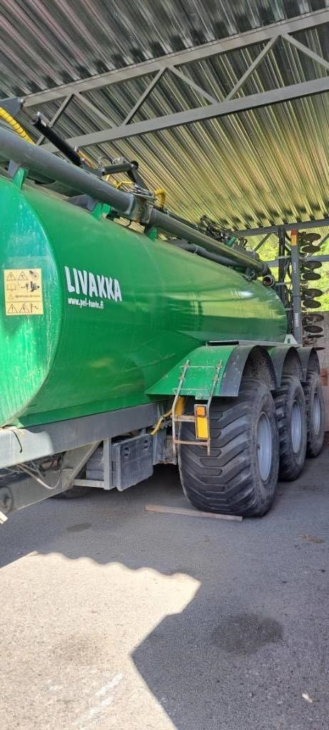 Livakka 23 m3+KPK+LHSD 8 M Isobus