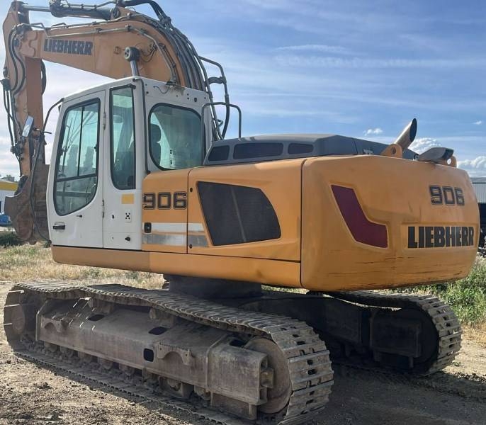 Liebherr R 906 LC