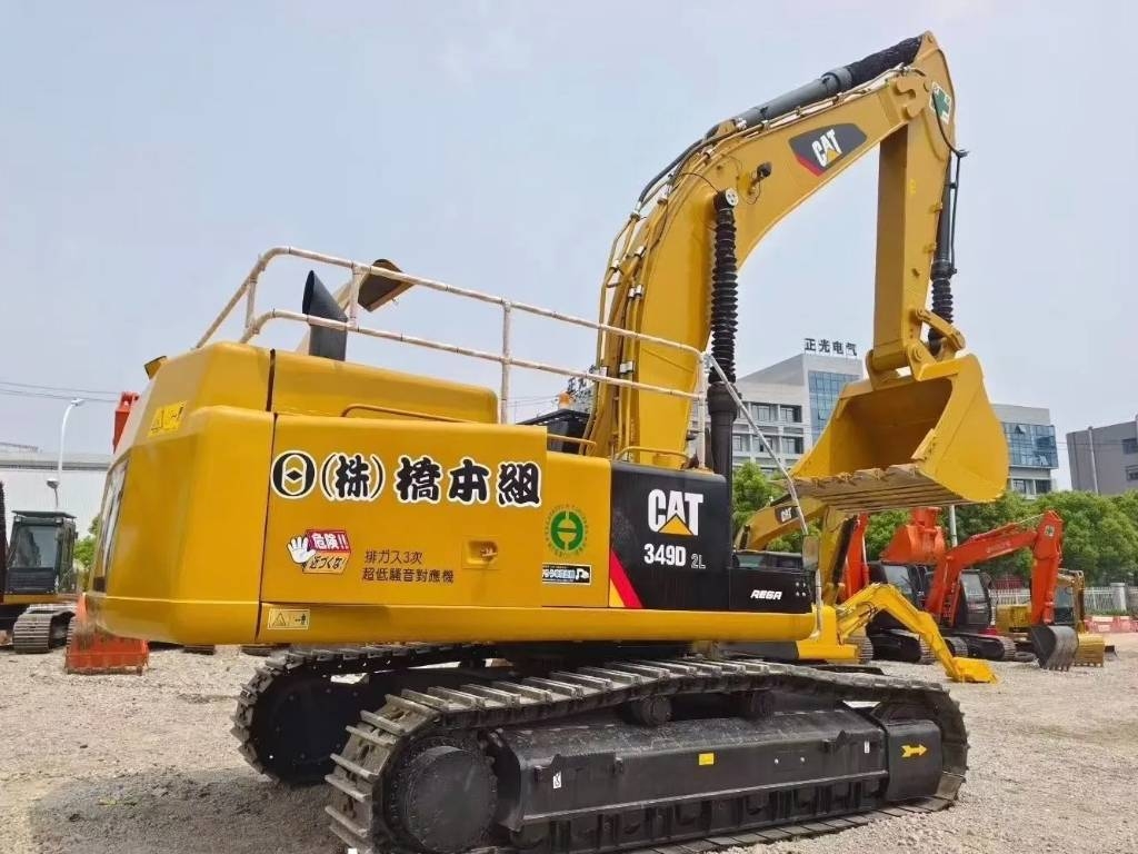 Pelle sur chenilles Caterpillar 349 D — occasion 2022, 1 100 h