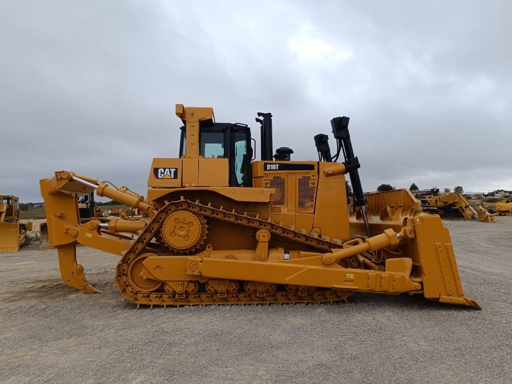 CAT D 10 T