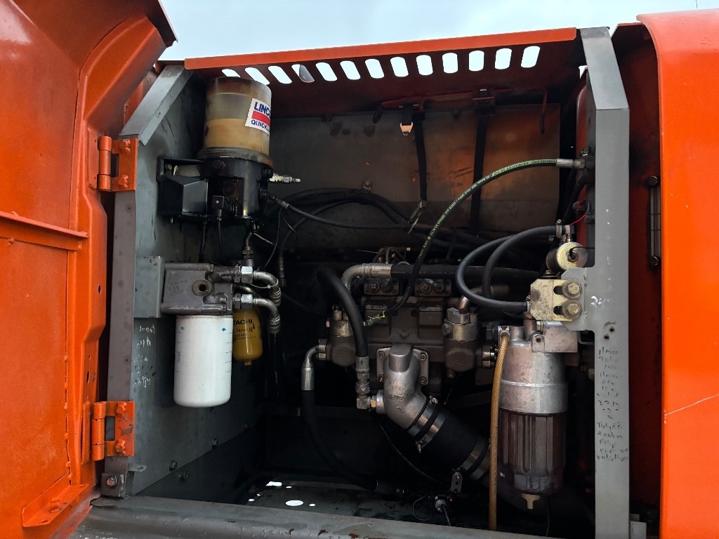 Hitachi ZX 250 LC / Myyty, Sold kuva 12