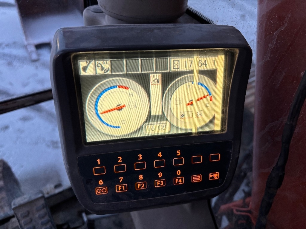 Hitachi ZX 250 LC / Myyty, Sold kuva 16