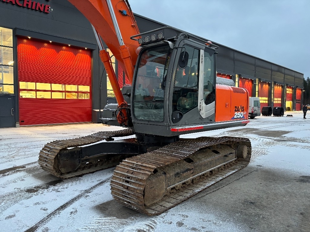 Hitachi ZX 250 LC / Myyty, Sold kuva 2