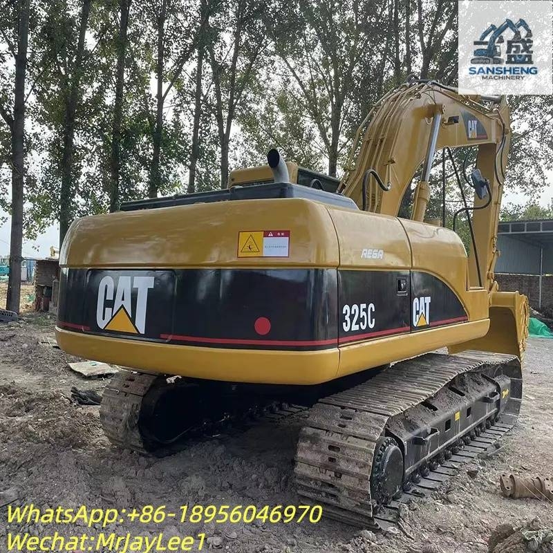Pelle sur chenilles Caterpillar 325 C — occasion 2021, 826 h