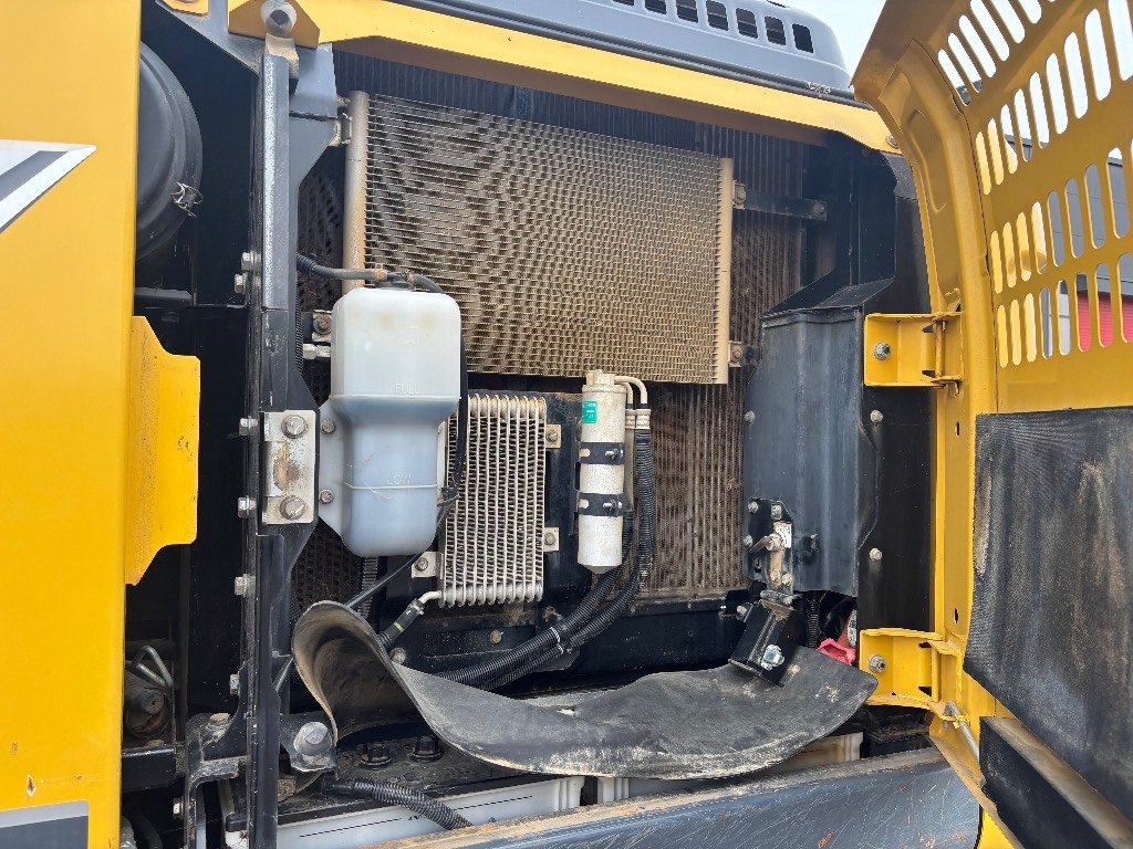 Kobelco SK 180 LC / Uusi alakerta, Stage V, Kahdet propot! kuva 11