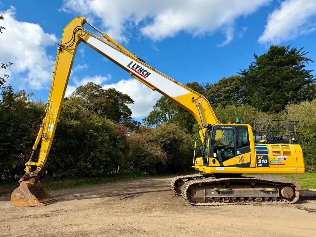Komatsu PC 210 LC-11E0 21 Ton Long Reach