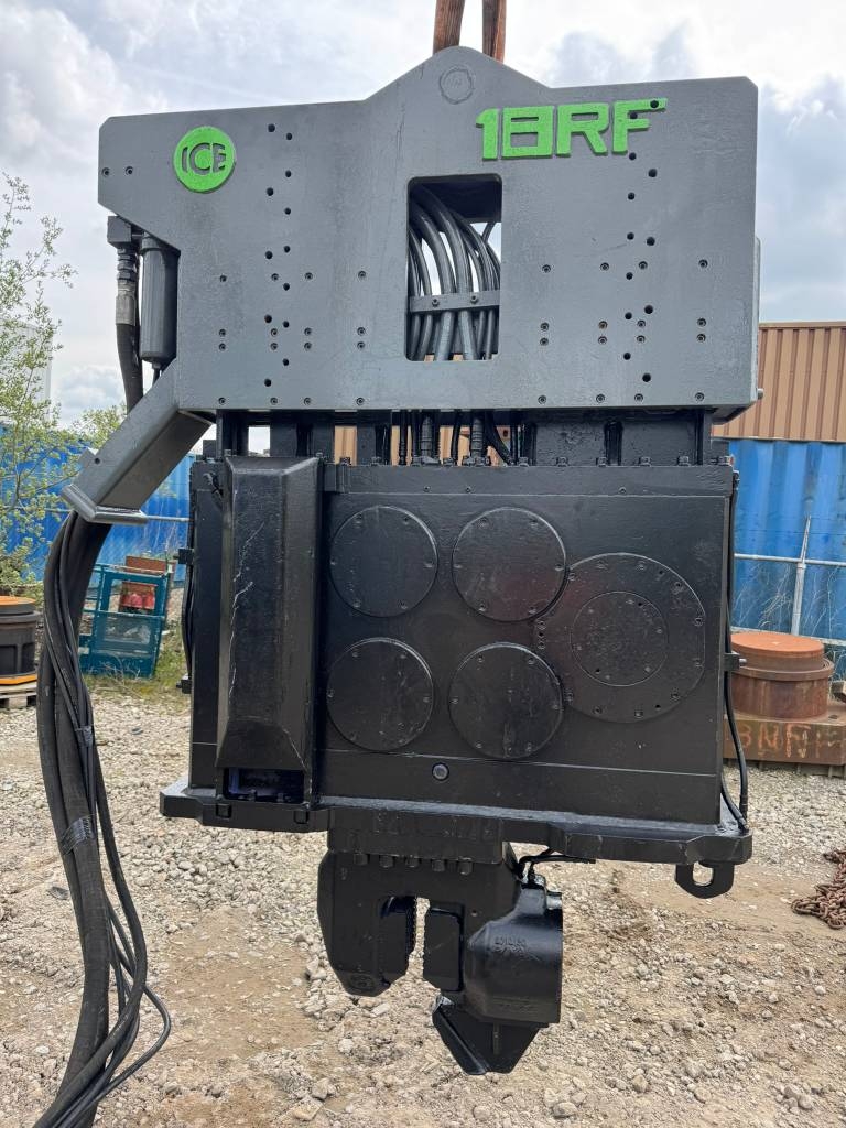 ICE 18RF, Resonance Free vibratory hammer