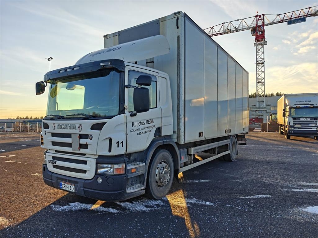 Scania P 230