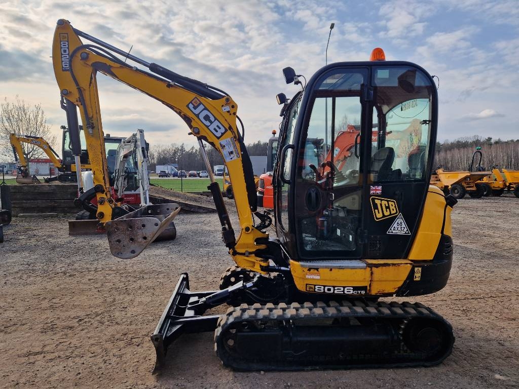 JCB 8026 CTS