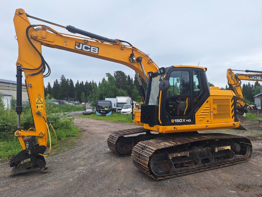 JCB X 150 HD Metsämalli