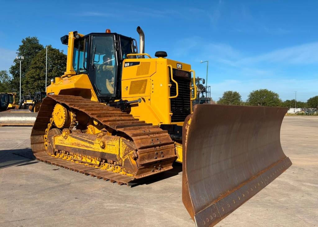 Bulldozer Caterpillar D 6 N LGP — occasion 2017, 12 400 h