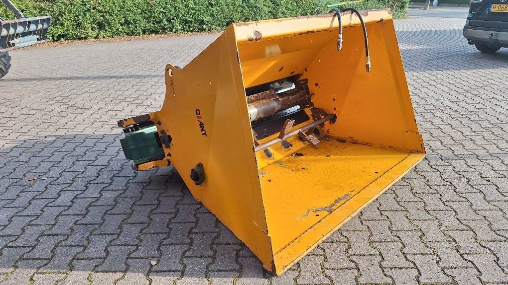 GiANT mestverdeelbak MVB1250