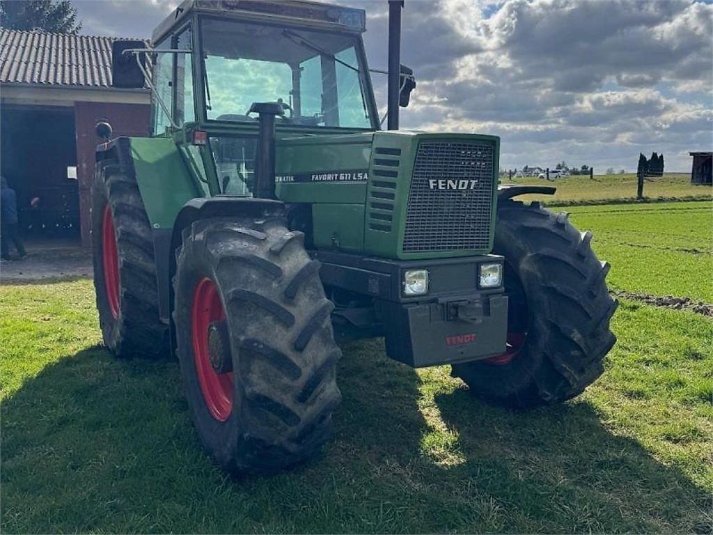 Fendt Favorit 611 LSA
