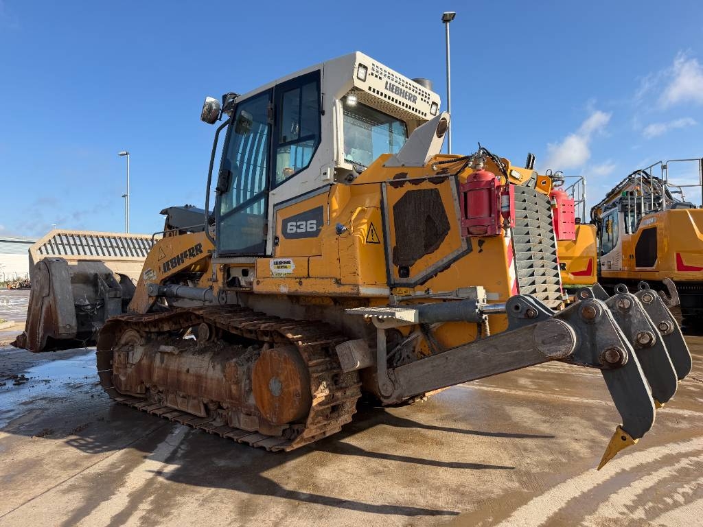 Chargeuse sur chenilles Liebherr LR 636 — occasion 2022, 4 848 h