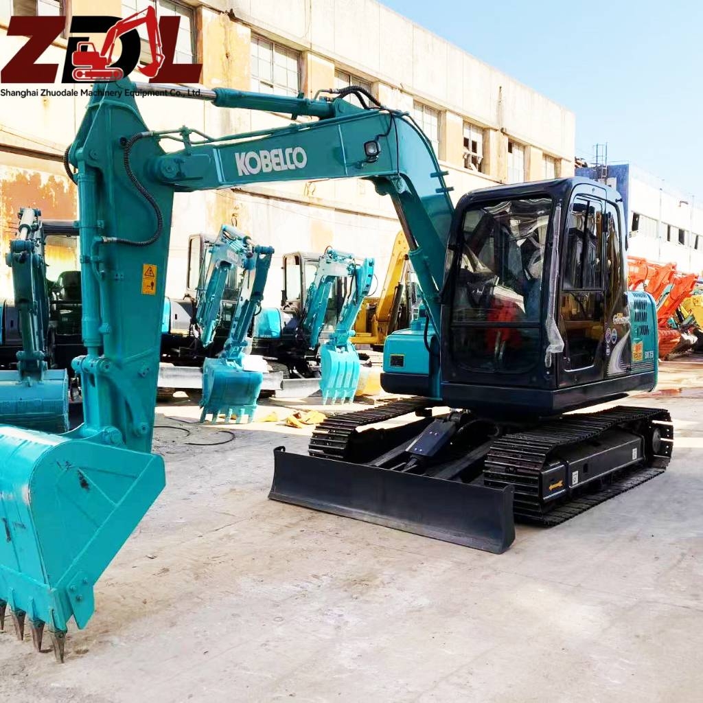 Kobelco SK 75