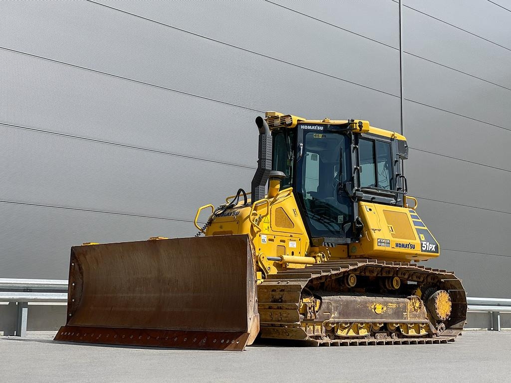 Komatsu D51PX-24