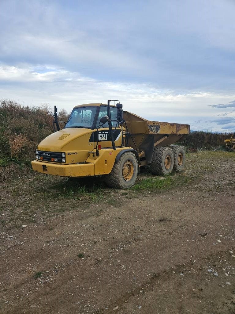 CAT 730