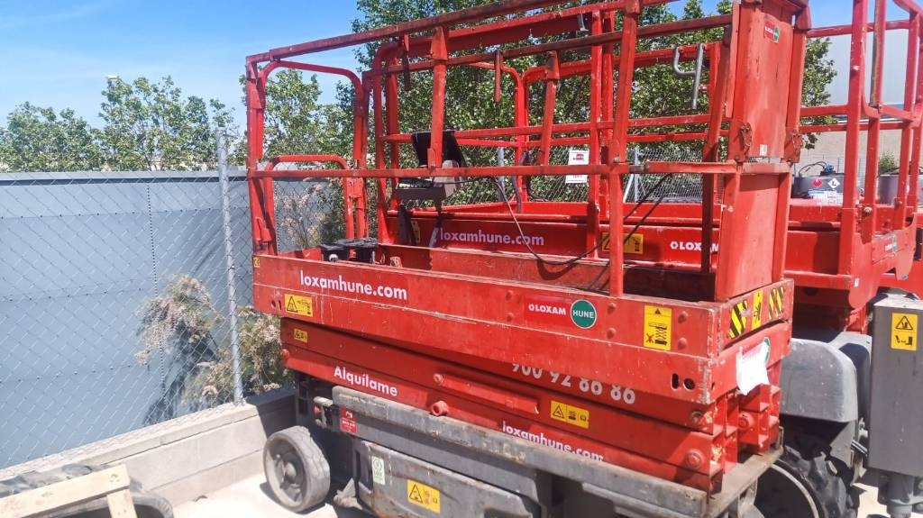 JLG 2030 ES