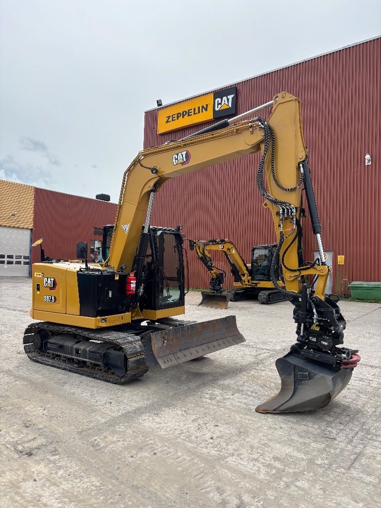 CAT 307,5