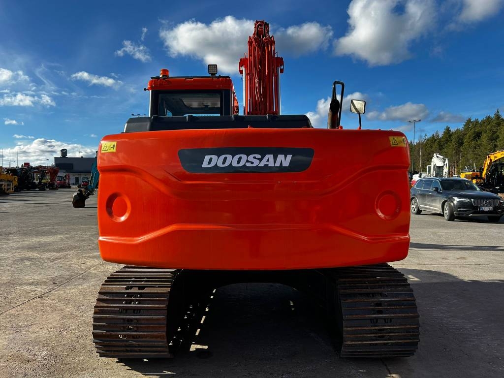 Doosan DX 140 LC / Engcon, Smērviela, Spainis, bez alvijas. kuva 9