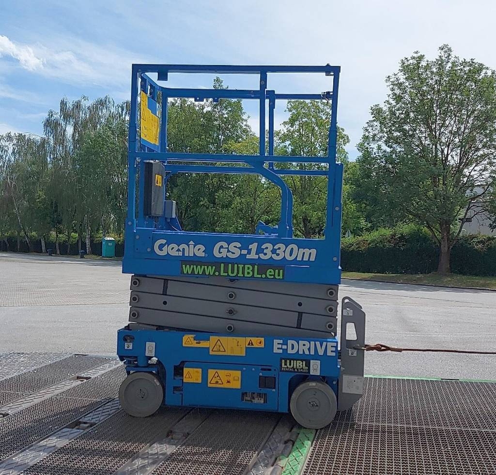 Nacelle à ciseaux Genie GS 1330, 6m Mini — occasion 2021, 73 h