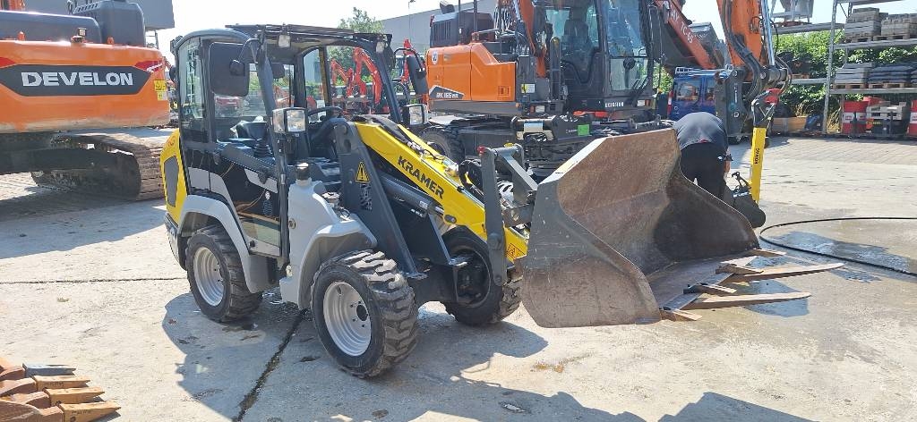 Chargeuse sur pneus Kramer 5040 Stufe V ohne Kabine niedrig — occasion 2024, 450 h