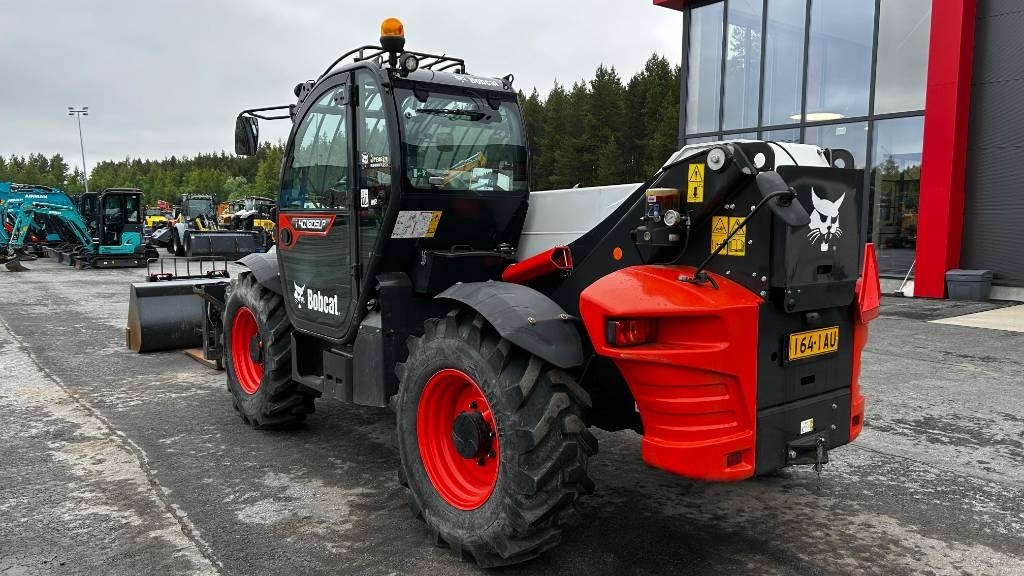 بوبكات T 40.180 / Myyty، تم البيع kuva 8
