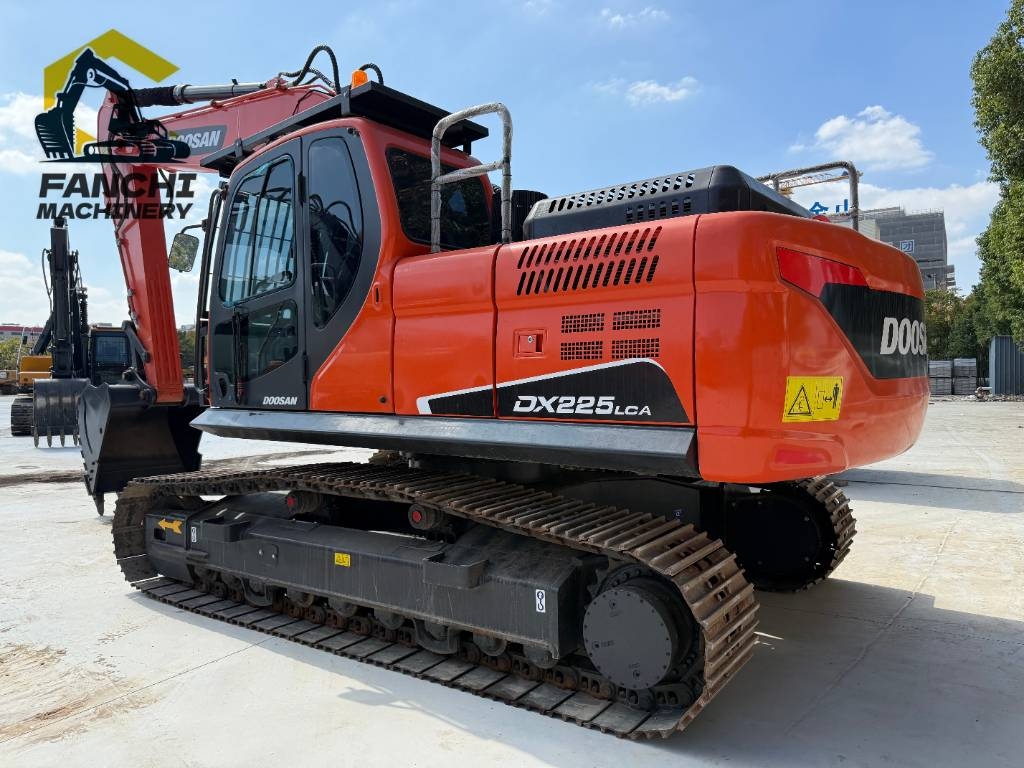 Doosan 225LC-9c