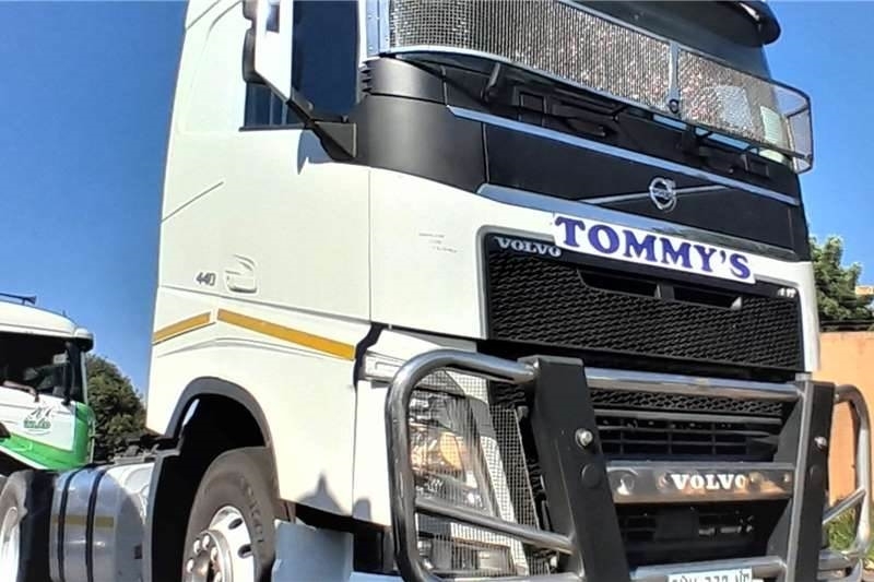 Volvo FH440 6X4