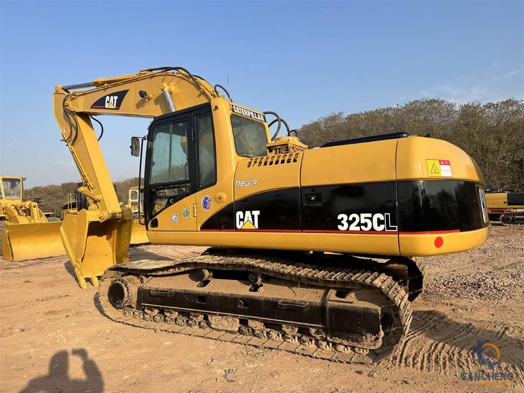 Pelle sur chenilles Caterpillar 325C — occasion 2018, 2 626 h