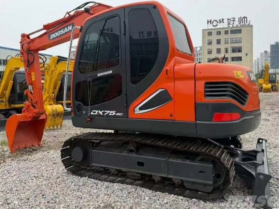 Doosan DX 75-9 C