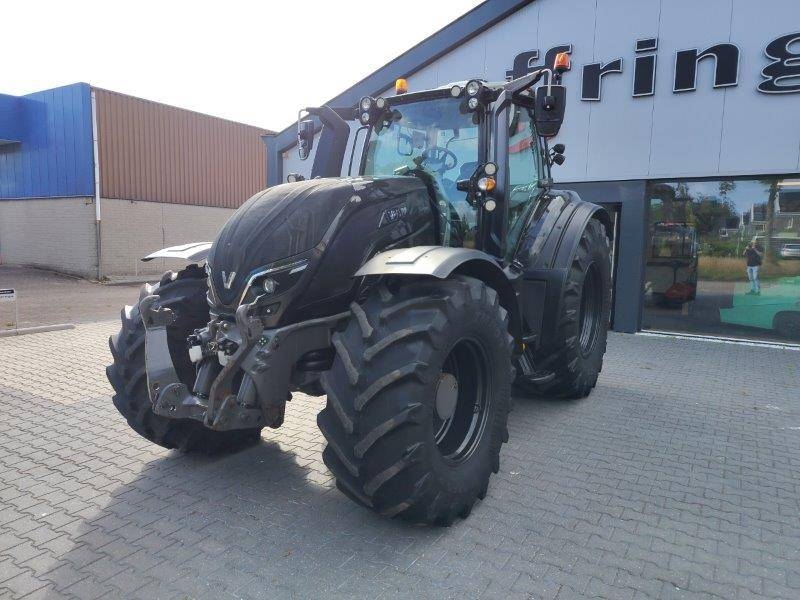 Valtra T174 D